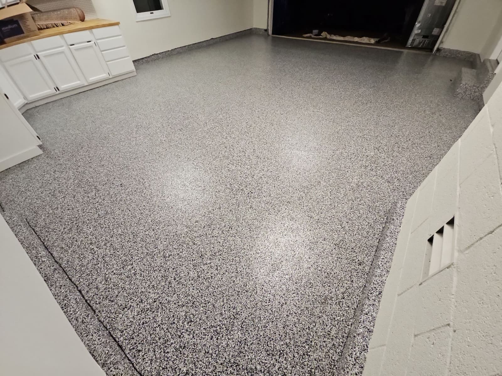 polyurea garage floor enhancing
