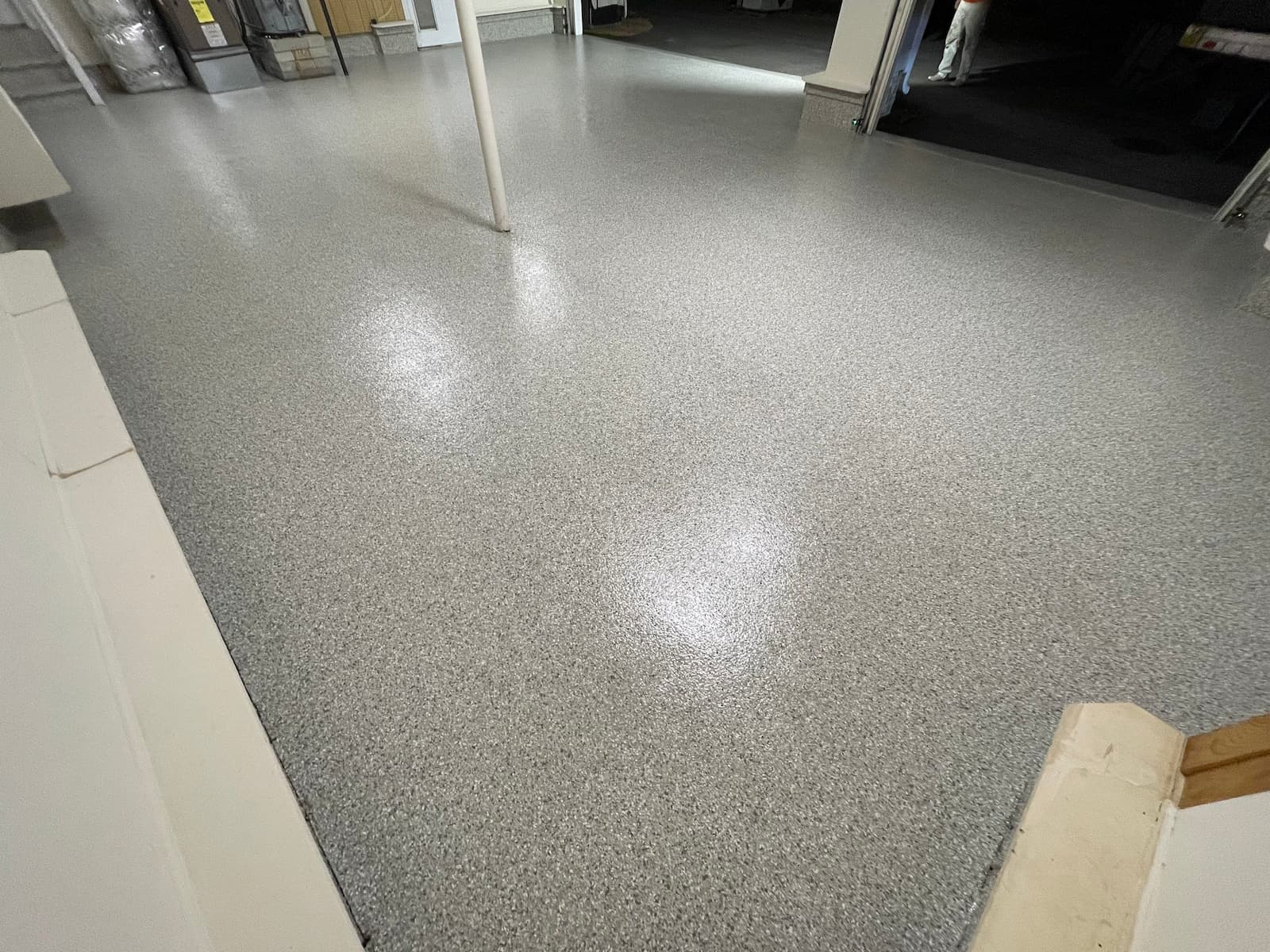 Transforming Workspaces with Polyaspartic Concrete Coatings floor